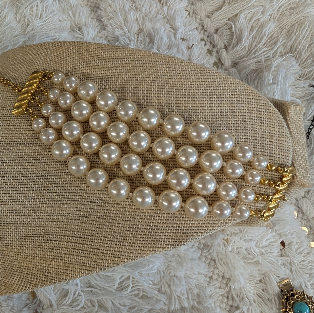 Vintage Bracelet Faux Pearl Multistrand